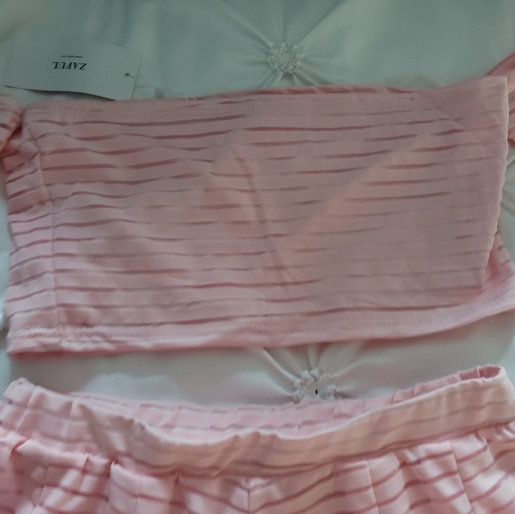 Mesh Striped Off Shoulder Two Piece Set - Picture 4 of 6